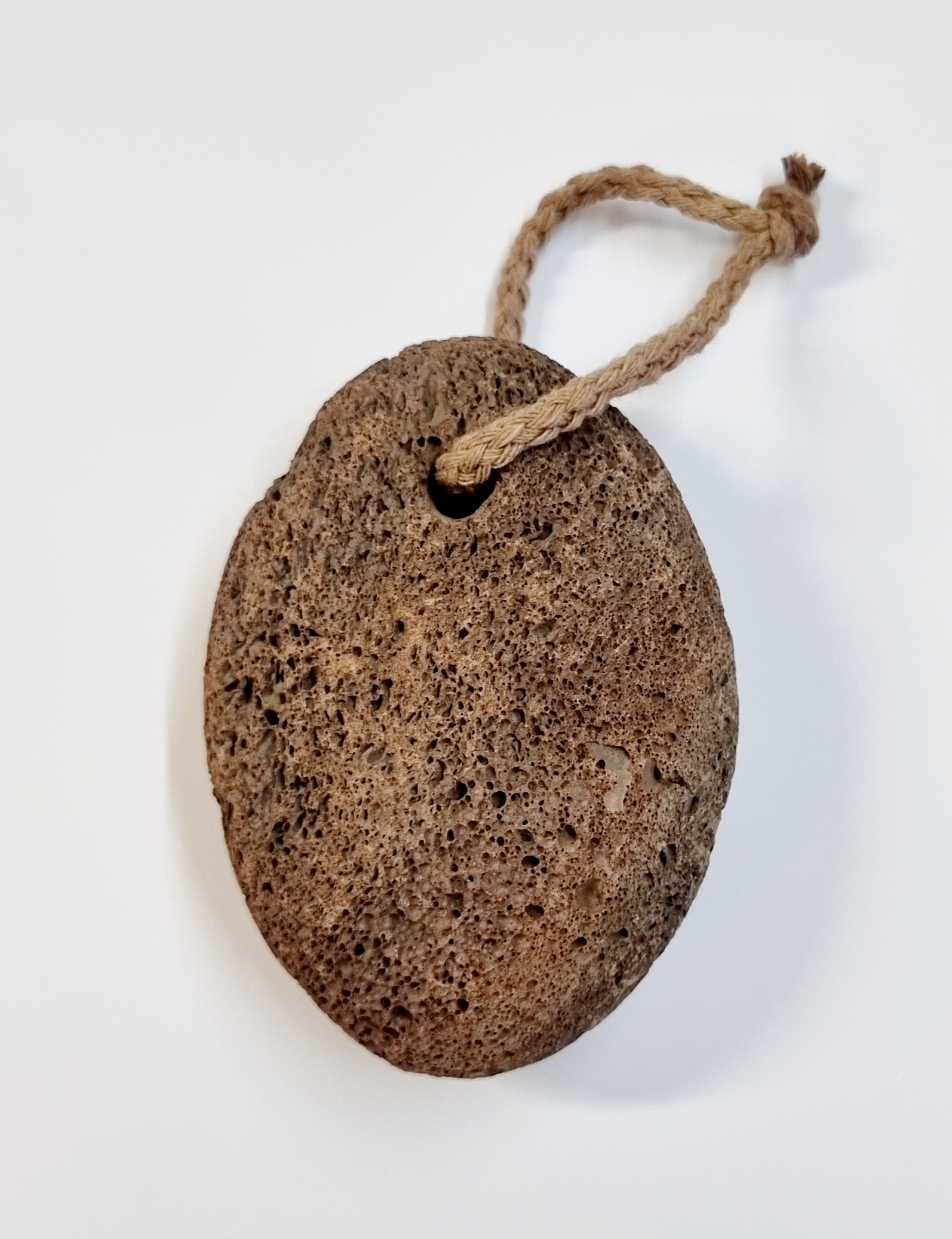 Bimsstein braun mit Kordel